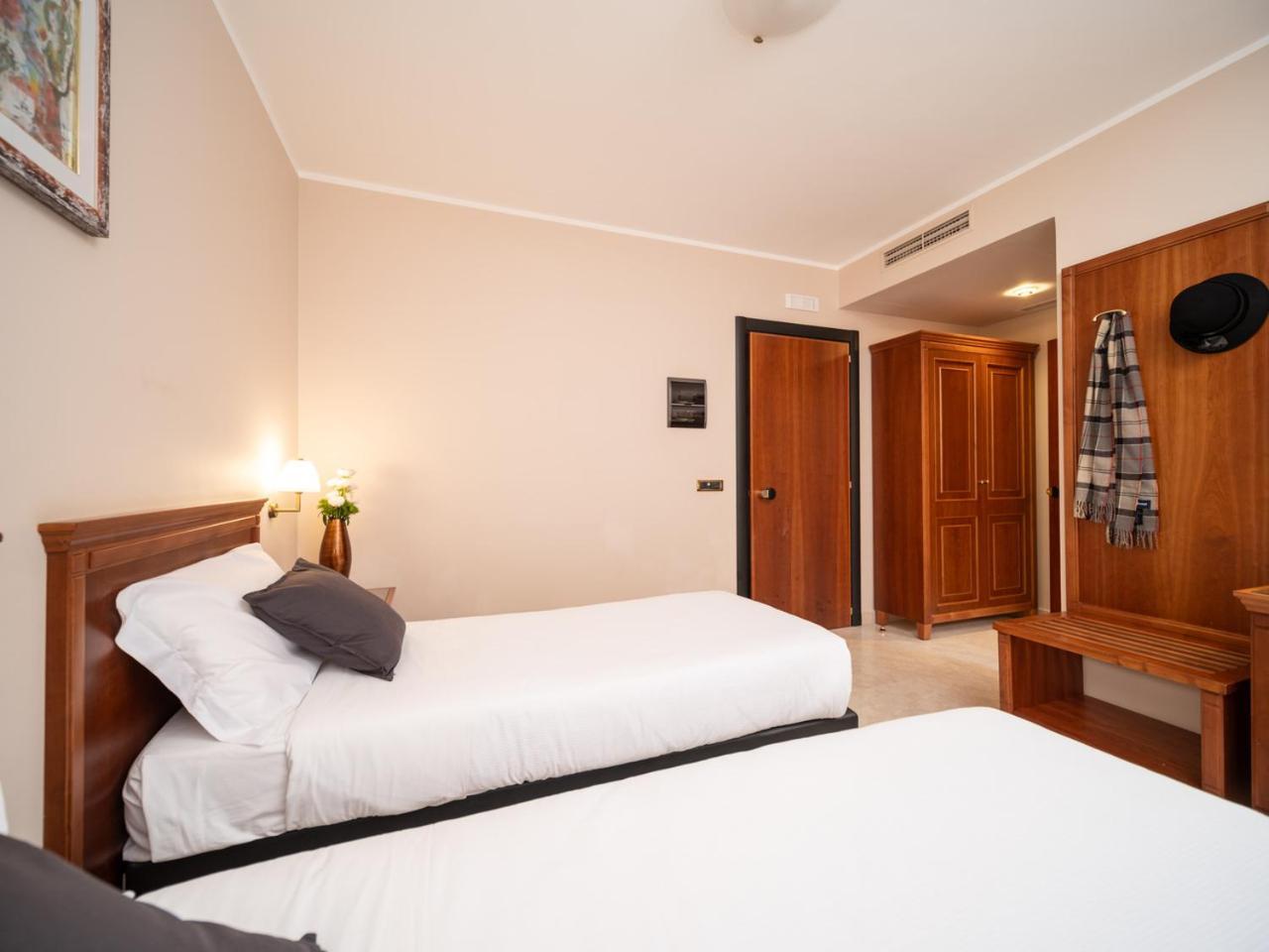 Hotel San Pio San Giovanni Rotondo Exterior photo