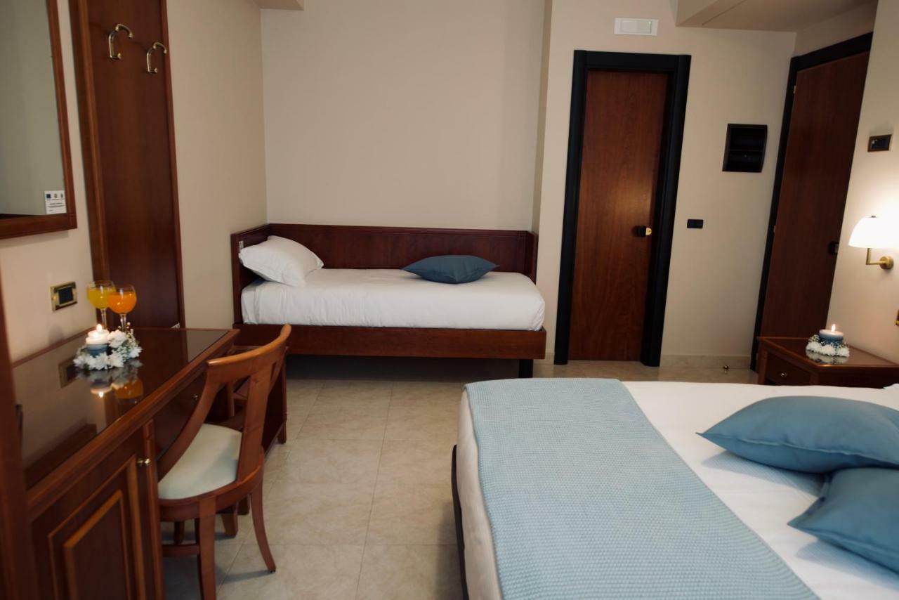 Hotel San Pio San Giovanni Rotondo Exterior photo