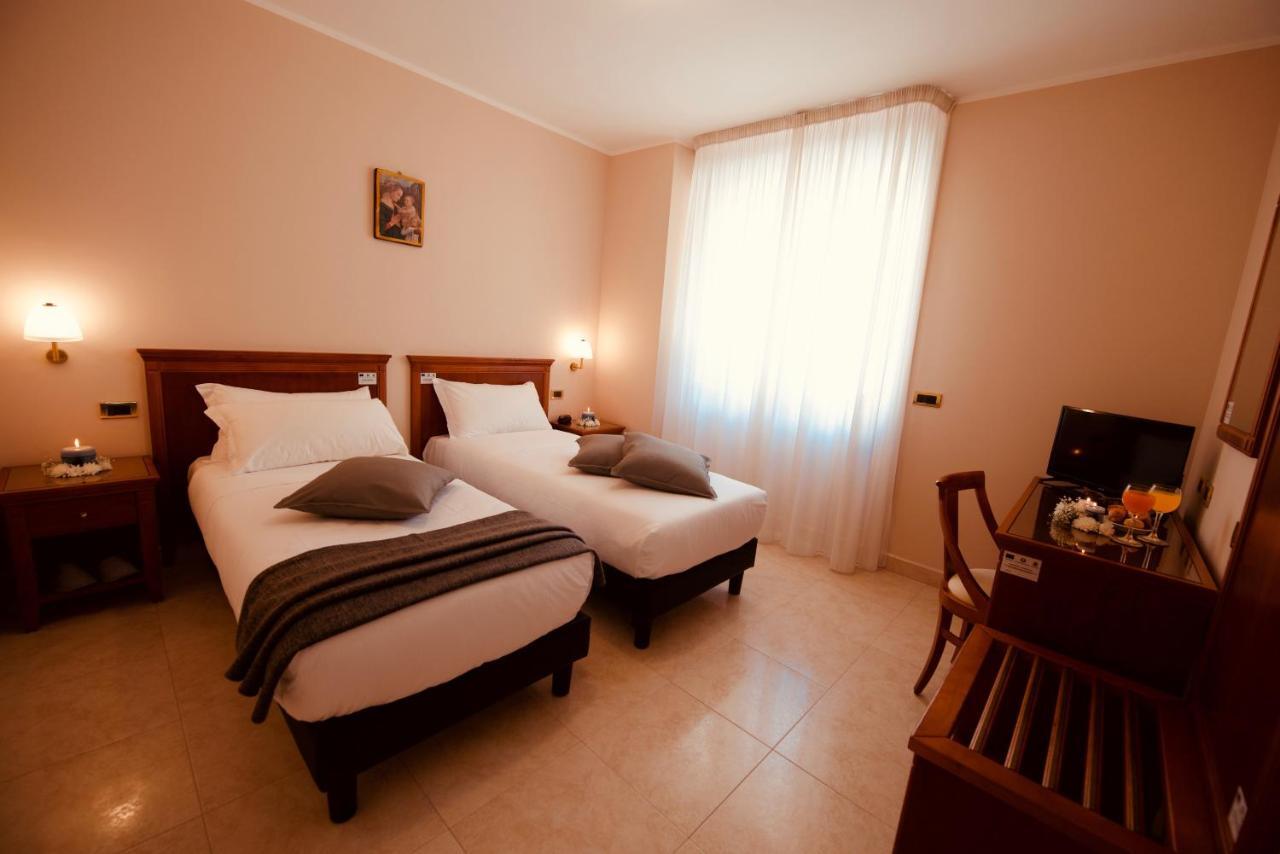 Hotel San Pio San Giovanni Rotondo Exterior photo